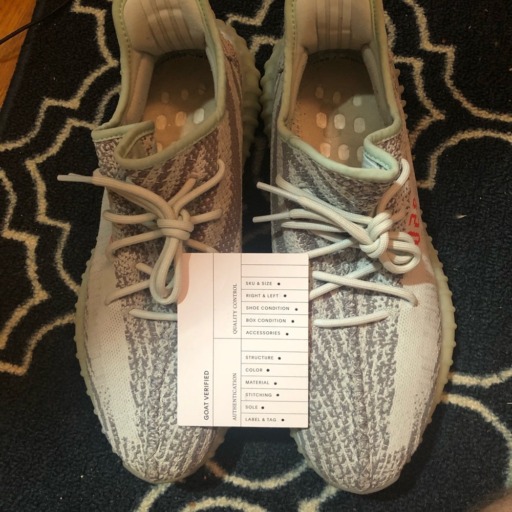 Yeezy 350 V2 ‘Blue Tint’ size 11.5
